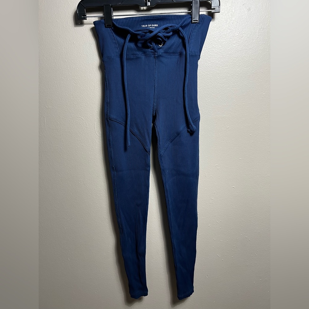 Year of Ours Ribbed Football Leggings - Navy Size Small